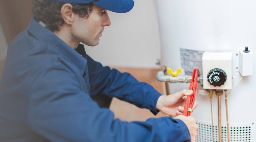 Local annual plumbing maintenance in Monroeville, IN